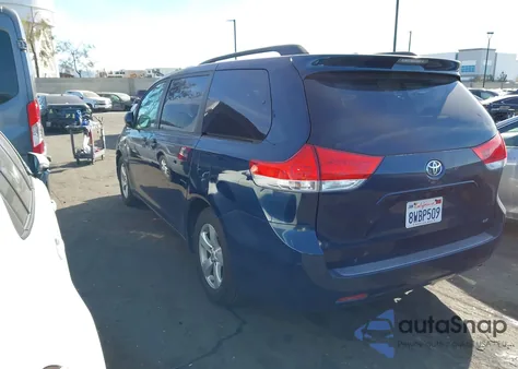2011 Toyota Sienna Le V6 из США, поврежденный, VIN 5TDKK3DC4BS036931